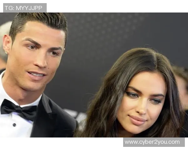 奇芬与埃斯波的较量：一场足球战术与激情的巅峰对决